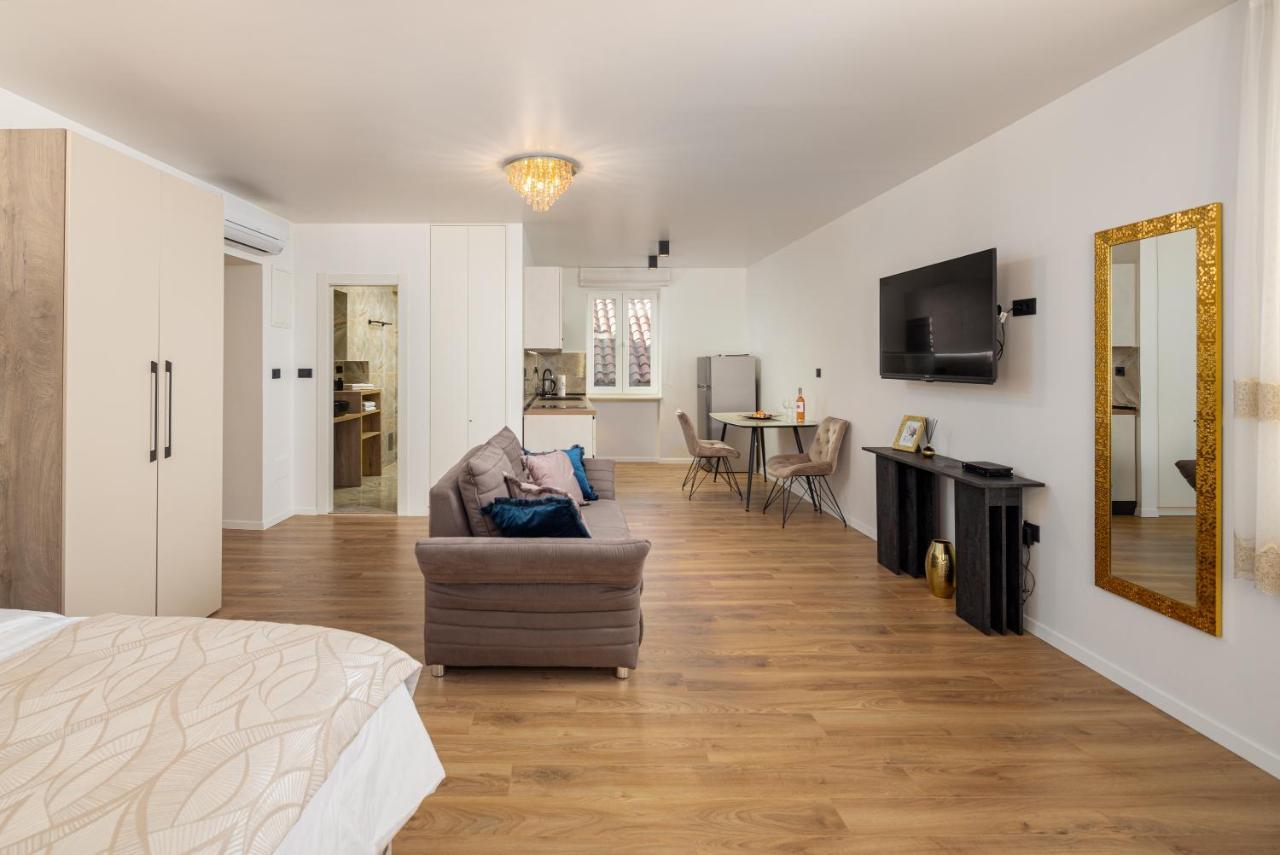 Luxury Accomodation Duje Split Extérieur photo